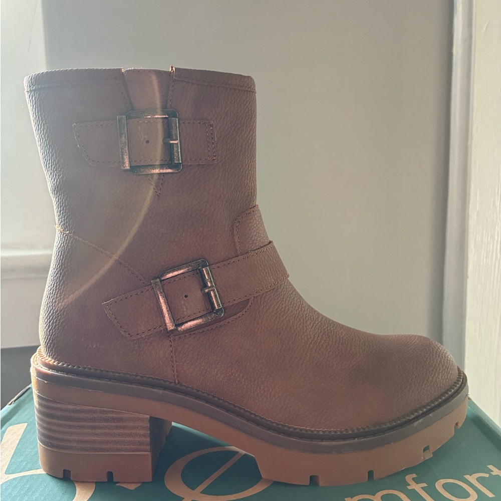 NIB b.o.c. Monika Platform Moto Booties - Brown - Size 8.5